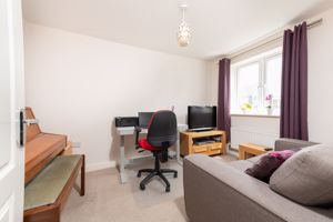 Sitting Room/Study- click for photo gallery